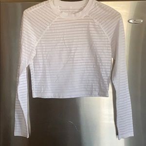 LULULEMON crop top